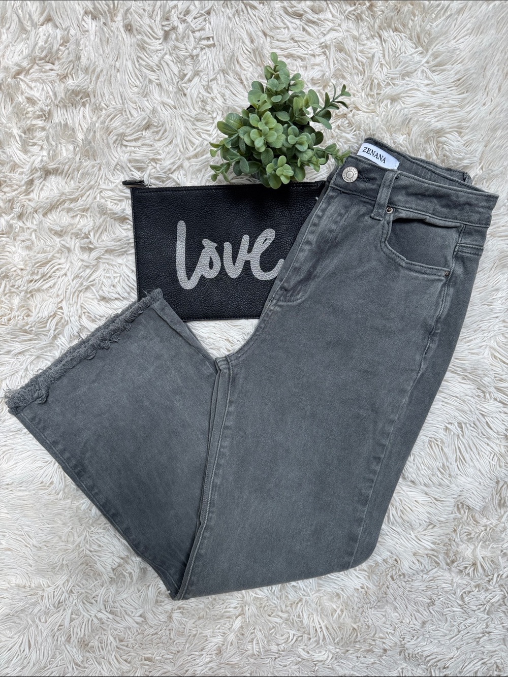 Zenana Wide-Leg Raw Hem Cropped Jeans 💗 Gray